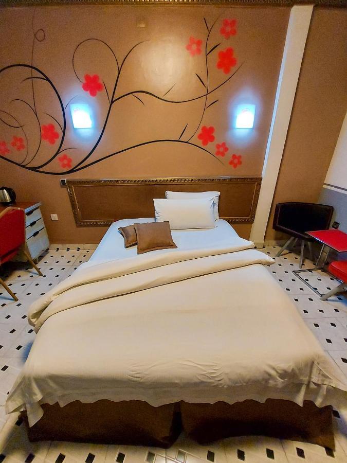 Hotel Relax 킨샤사 외부 사진