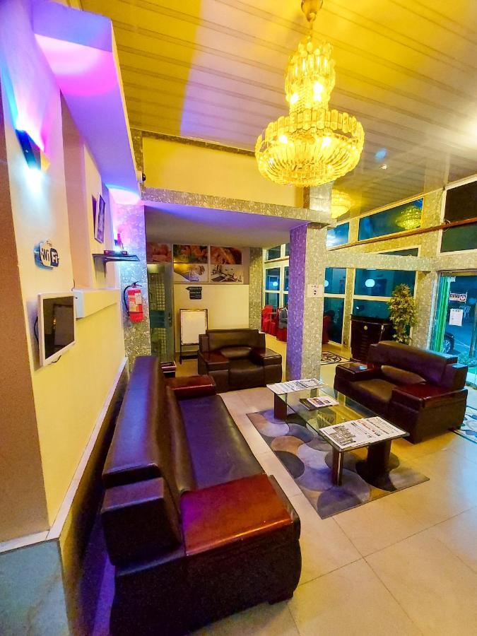 Hotel Relax 킨샤사 외부 사진